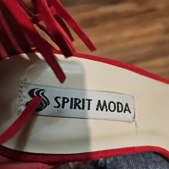 NWOT Red Open Toe Heels w/ fringe sz- 6 - Picture 8 of 8